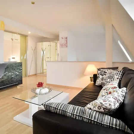 Apartmán 5 Secret Escape Above *