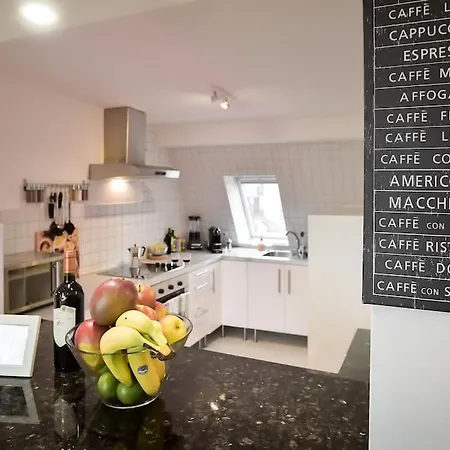 5 Secret Escape Above *